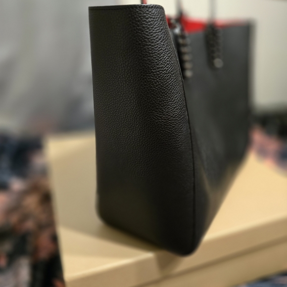 Christian Louboutin Cabata large - Picture 5 of 14